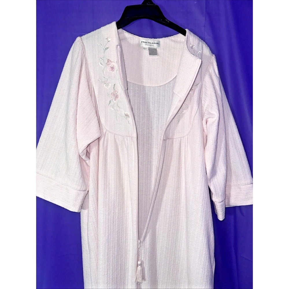 Vintage MISS ELAINE Classics Nightgown  Long Pink Long Sleeve Embroidered Large - Picture 9 of 13